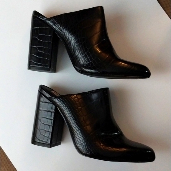 Steve Madden Mule BOOTIE BLACK BLOCK The DITTY Crocodile 6.5 M NEW - Picture 2 of 6